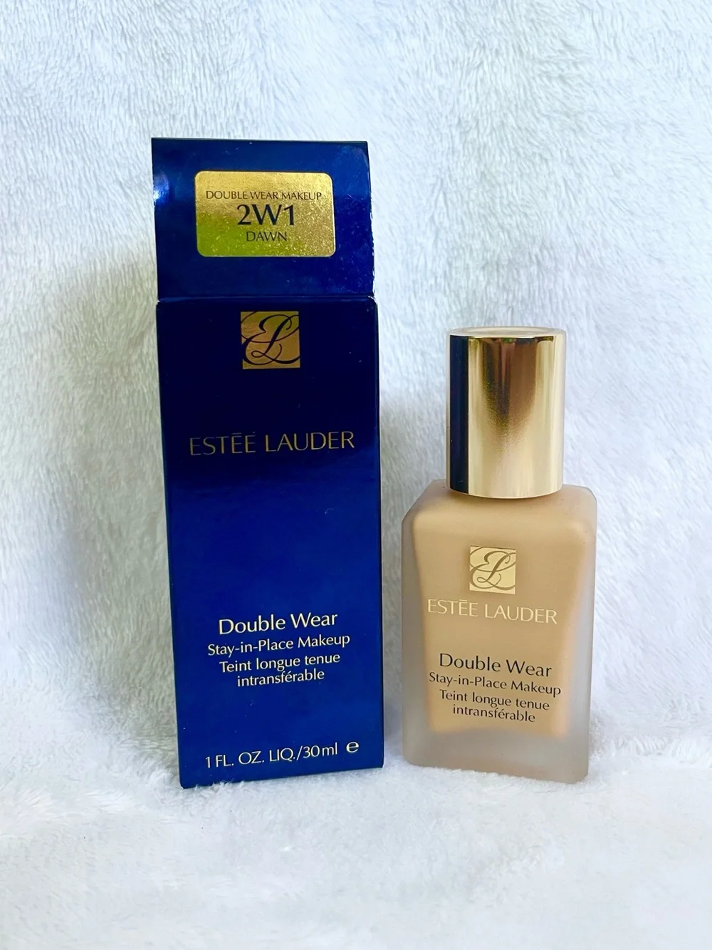 Estée Lauder Double Wear Stay-in-Place Longwear Matte Foundation #2W1 Dawn 30ml